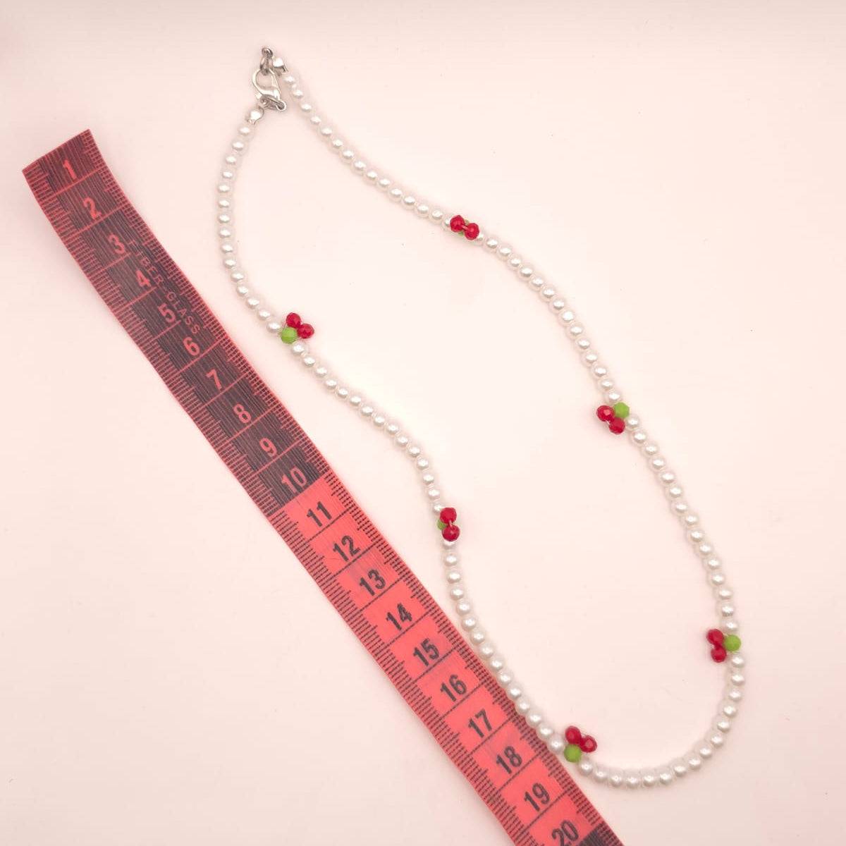 Collar de Perlas con Cerezas