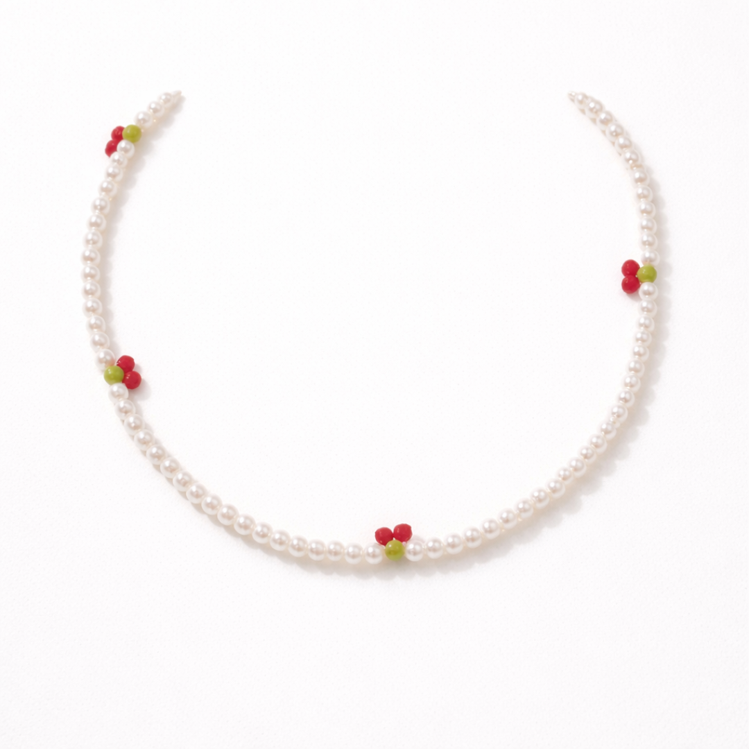 Collar de Perlas con Cerezas