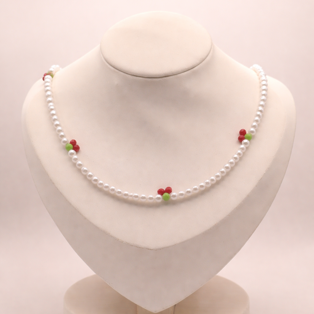 Collar de Perlas con Cerezas