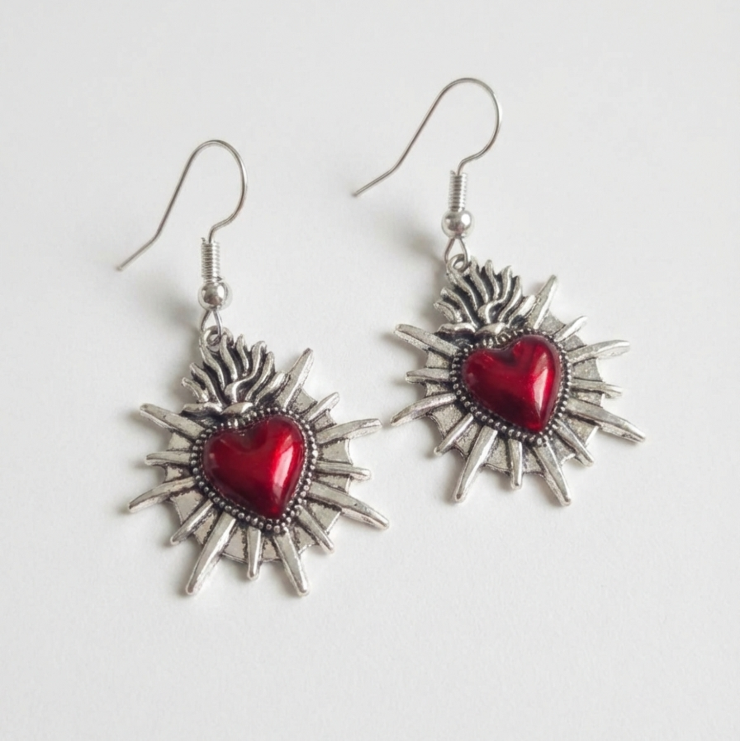 Aretes sagrado corazón plateado